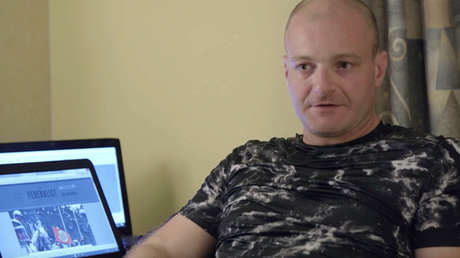 "Tolerancia cero": Supremacista blanco en busca de una cita romántica se lleva una sorpresa