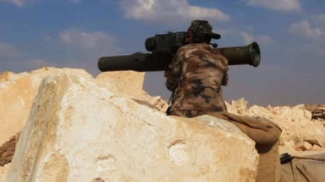 Video: Un kurdo destruye con un misil antitanque guiado un tractor turco