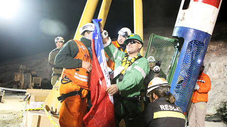 El minero chileno que avisó "Estamos bien los 33" fue internado en un hospital psiquiátrico