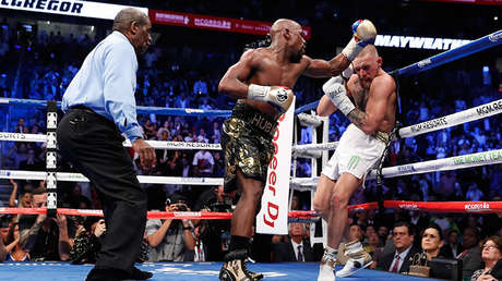 Mayweather derrota a McGregor por nocaut técnico en la 'pelea del siglo'