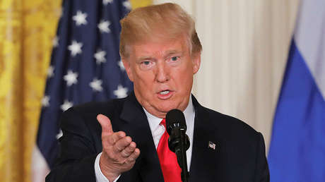 Desconcertado por las rubias: Donald Trump confunde a dos reporteras de Finlandia (tuit)