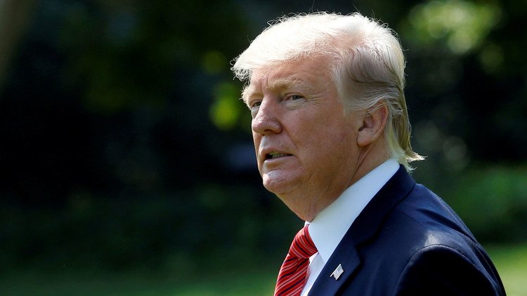 ¿Se acercan nuevos despidos? Trump, "frustrado" con Tillerson y otros altos cargos de la Casa Blanca