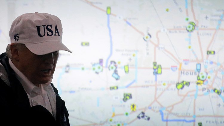 Trump desembolsa un millón de dólares de su fortuna para los damnificados de Harvey