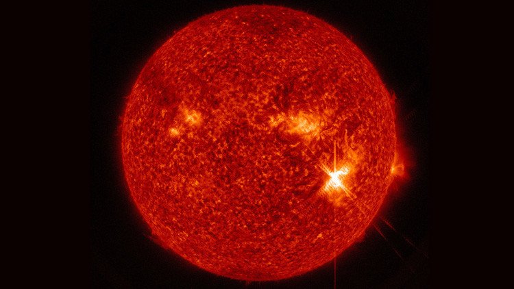 "Una fulguración de fuerza única": el Sol lanza su mayor llamarada en más de una década