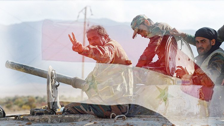 "El momento del triunfo": El gobernador de Deir ez Zor explica la ruptura del cerco del EI