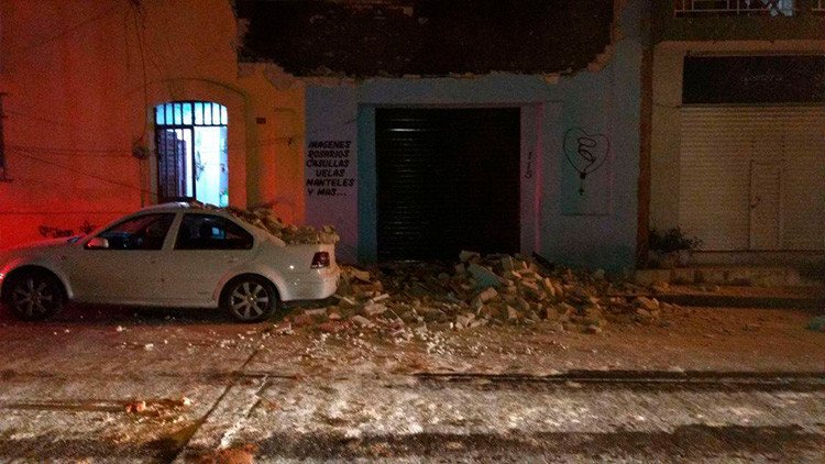 PRIMEROS VIDEOS: Un fuerte terremoto sacude México y otros 7 países