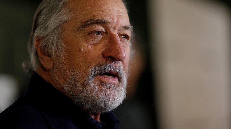 Robert De Niro promete reconstruir la isla de Barbuda tras el huracán Irma