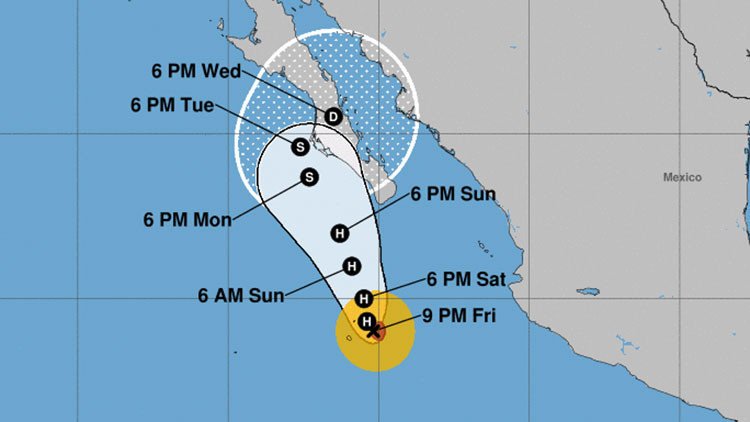 Norma se aproxima a México en forma de huracán