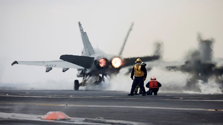 EE.UU. planea enviar un portaaviones a la península coreana para las próximas maniobras con Seúl