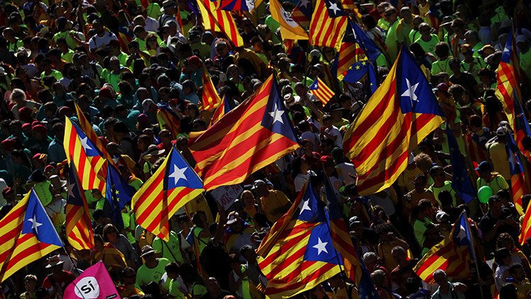  Suspender la autonomía de Cataluña: el PSOE ya no descarta apoyar esta drástica medida