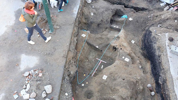 Noruega: Hallan en una ciudad restos de un barco funerario que podría haber sido de los vikingos