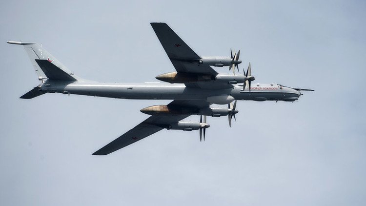 Siria: Tu-95MS rusos destruyen los principales objetos del EI en Idlib y Deir ez Zor
