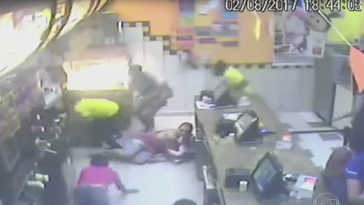 Ametrallan un Mc Donald's en Brasil porque no les dieron 40 hamburguesas gratis