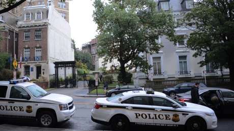 VIDEOS: Así "tomó" el FBI las instalaciones diplomáticas rusas en EE.UU.