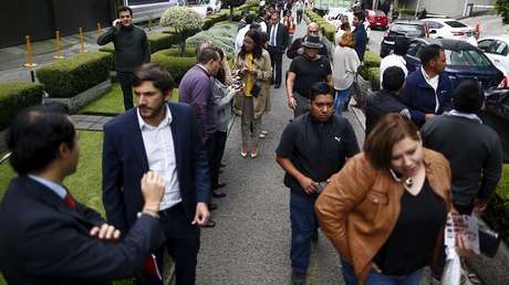 Salta una falsa alarma de sismo en varios barrios de la capital de México