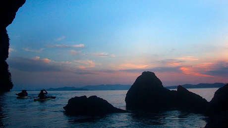 Una niña de 14 años es violada por cuarenta hombres en Tailandia