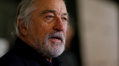 Robert De Niro promete reconstruir la isla de Barbuda tras el huracán Irma