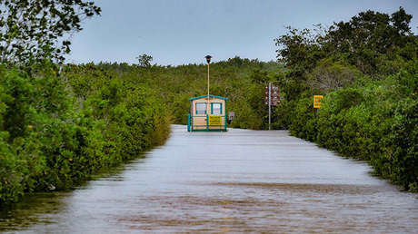 Varios depósitos con desechos tóxicos en Florida podrían verse afectados por el huracán Irma