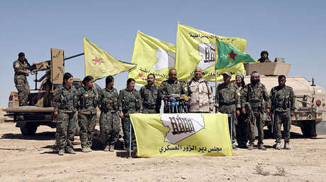 Fuerzas apoyadas por EE.UU. chocarían con el Ejército sirio por los campos petroleros de Deir ez Zor