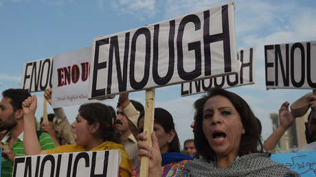 Matan con choques eléctricos a una pareja de adolescentes para "salvar el honor" de una tribu