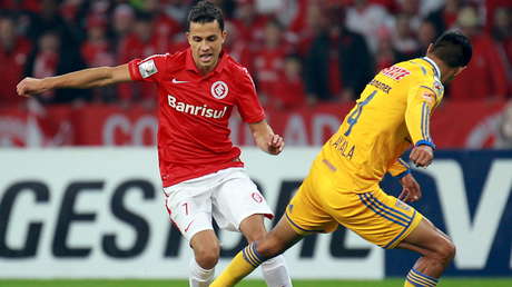 Exdelantero de la selección de Brasil interrumpe su carrera futbolística para tratar su depresión