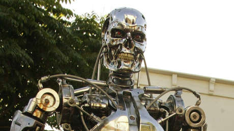 EE.UU. destina 900 millones de dólares a microchips para robots inteligentes 