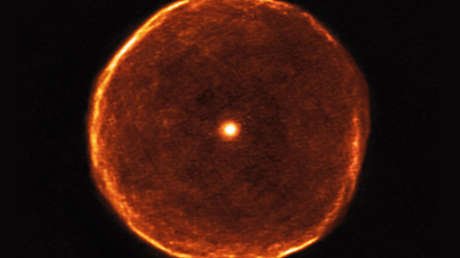 VIDEO: Captan imágenes de una gigantesca burbuja en el espacio