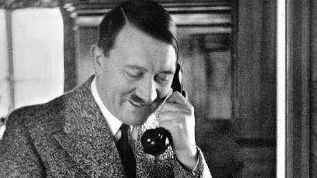 Subastan una agenda con datos privados de 200 nazis de alto rango