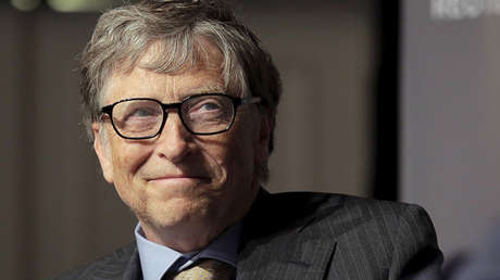 VIDEO: Bill Gates revela cuál es el sistema operativo que usa en su celular (y no es Windows)
