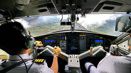 Muere un piloto de Etihad Airways en pleno vuelo 