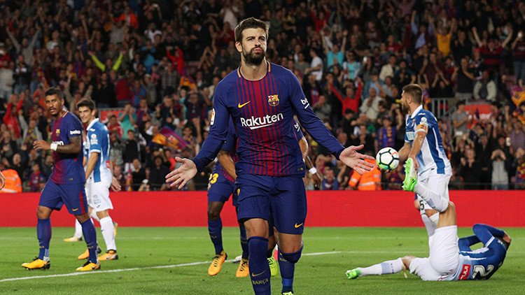 "Piqué, cabr*n, fuera de la selección": tribunas insultan al futbolista en un entrenamiento (VIDEO)