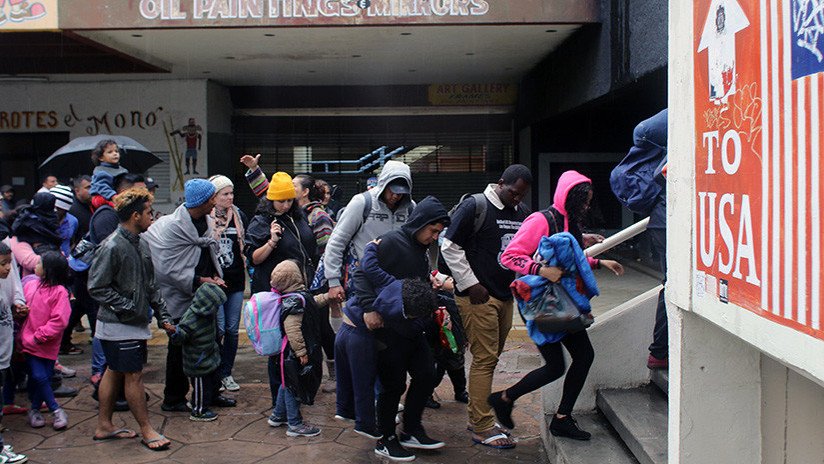 California desafía a Trump y se declara "estado santuario" para inmigrantes