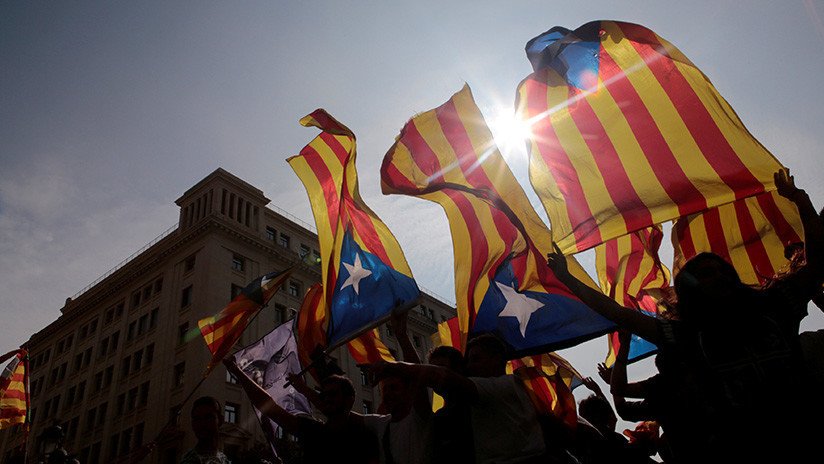 Moscú espera que la situación en Cataluña "se resuelva a través del diálogo"