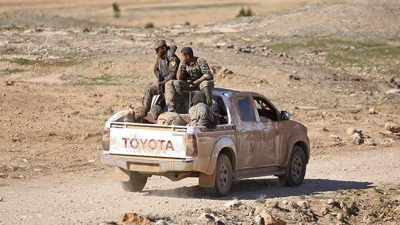 "Más de mil terroristas entraron en Siria de provincias iraquíes donde opera la coalición de EE.UU."