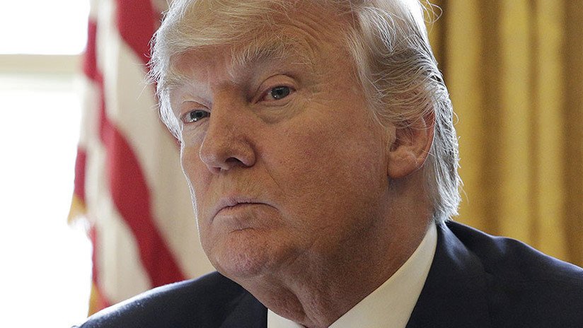 Un multimillonario lanza una campaña para promover un 'impeachment' contra Trump