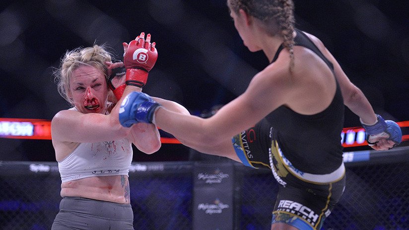 FUERTE VIDEO: Una luchadora de MMA desfigura a su rival con una potente patada