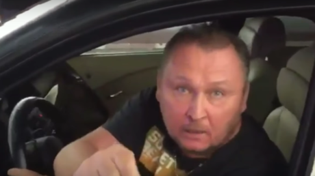 "Pronto tendréis aquí armas": la advertencia de un ciudadano ruso durante la huelga de Cataluña