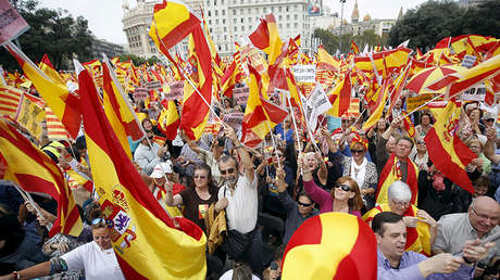 ONG convoca en Cataluña a una "gran manifestación" para recuperar "la sensatez"