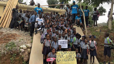 No, no son sirios: Los Cascos Blancos originales están en Argentina