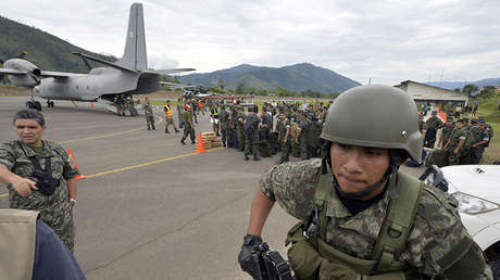 Video: un avión militar se accidenta en una comandancia policial en Perú