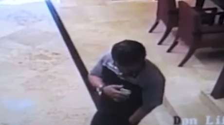 Le explota el teléfono en un bolsillo y sufre heridas en el rostro