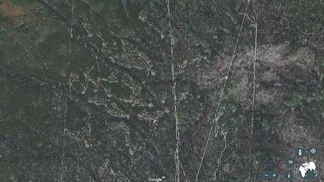 Encuentran geoglifos antiguos cerca de la macabra Montaña de los Muertos de Rusia (FOTOS, VIDEO)