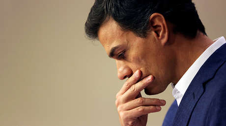 El PSOE cambia su postura sobre Cataluña y se alínea con Rajoy