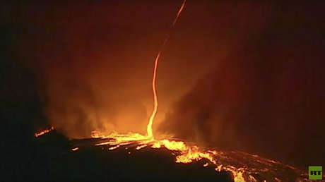Registran un inusual y sorprendente tornado de fuego en Portugal (VIDEO)