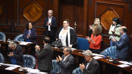 Uruguay: Asume funciones la primera senadora transexual