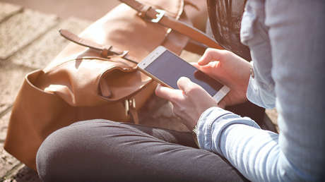 La razón por la que la aplicación móvil de Facebook es adictiva