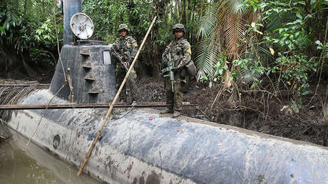 El armamento secreto de los imperios narco: fuerzas de tierra, aire y mar (FOTOS)