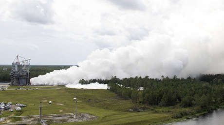 VIDEO: La NASA prueba el motor que llevará al hombre a Marte