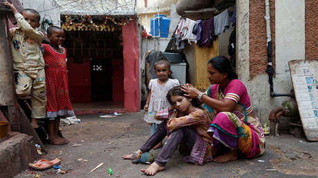 Una de las principales causas de pobreza en el mundo es ... ¿ser mujer?