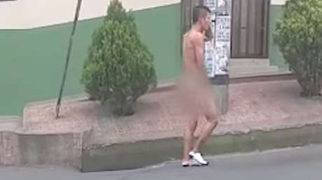 Colombia: Habitantes de un municipio golpean y desnudan a presuntos ladrones (VIDEO)